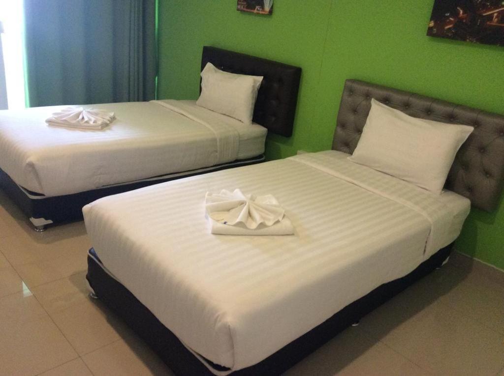 Hotel 2Bedtel Bangkok Esterno foto